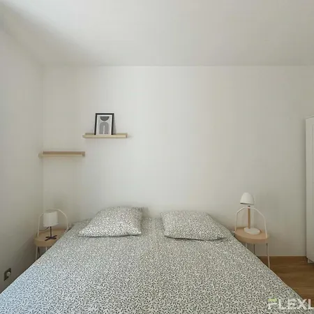Charming 2-room - 12 Appartamento *